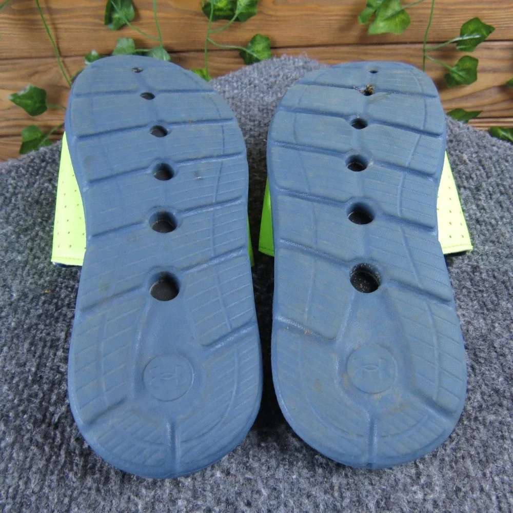 Under‎ Armour Ignite Pro Kids 3 Lime Surge Static Blue Slide Sandals Comfort